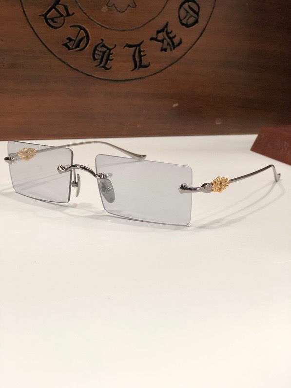 Picture of Chrome Hearts Sunglasses _SKUfw46735847fw